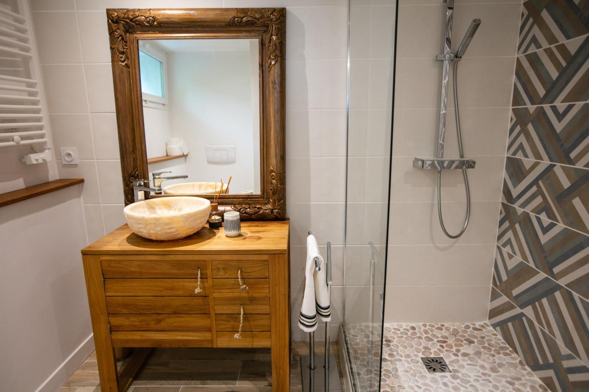 Erreka Txikia Bed & Breakfast Urrugne Rom bilde